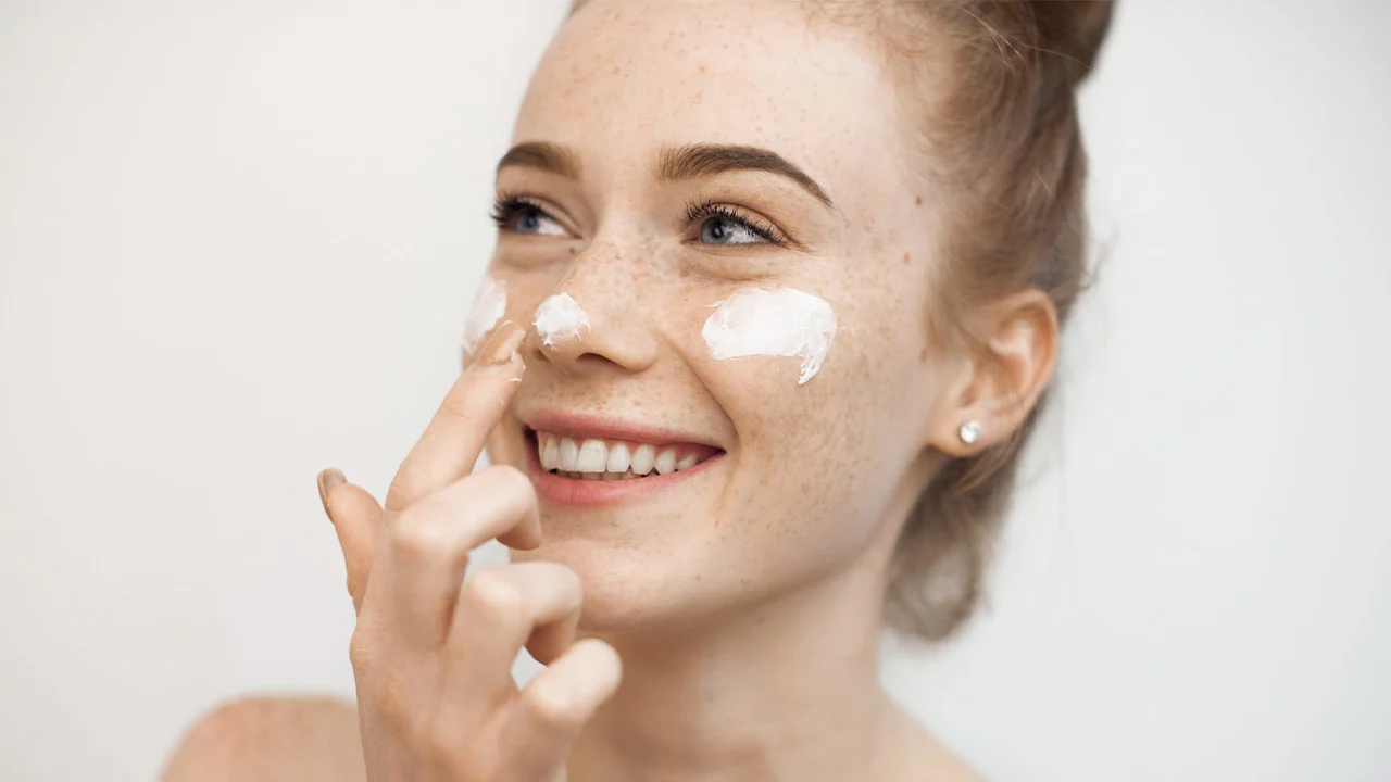  چطور با کرم ضد لک از ایجاد لک جلوگیری کنیم؟