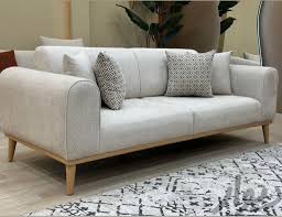 مبل مینیمال چیست؟